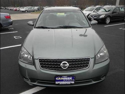 Nissan Altima 2005 photo 1