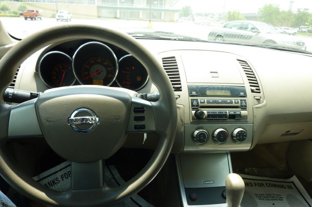 Nissan Altima 2005 photo 13
