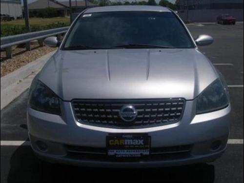 Nissan Altima 2005 photo 1