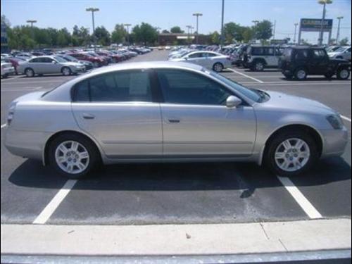 Nissan Altima 2005 photo 3