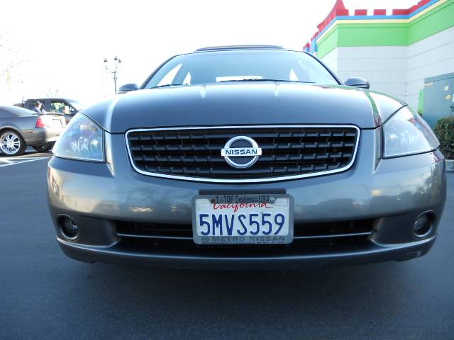 Nissan Altima 2005 photo 1