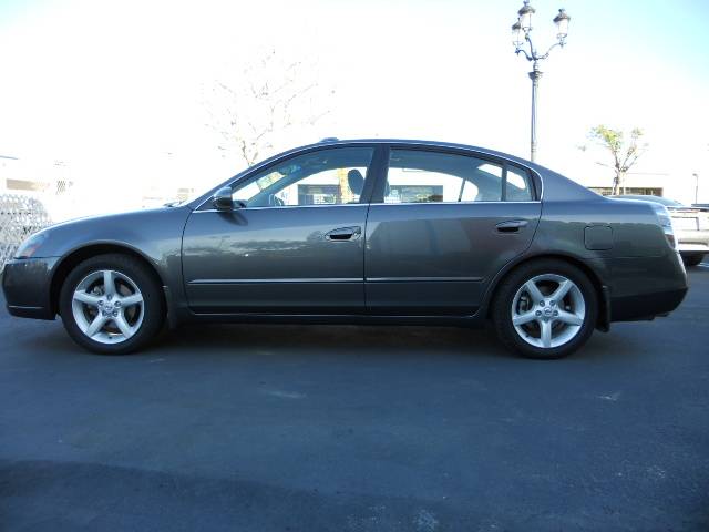 Nissan Altima 2005 photo 3