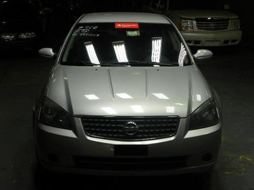 Nissan Altima 2005 photo 2