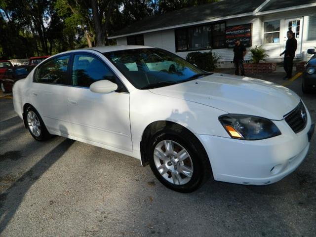 Nissan Altima 2005 photo 1