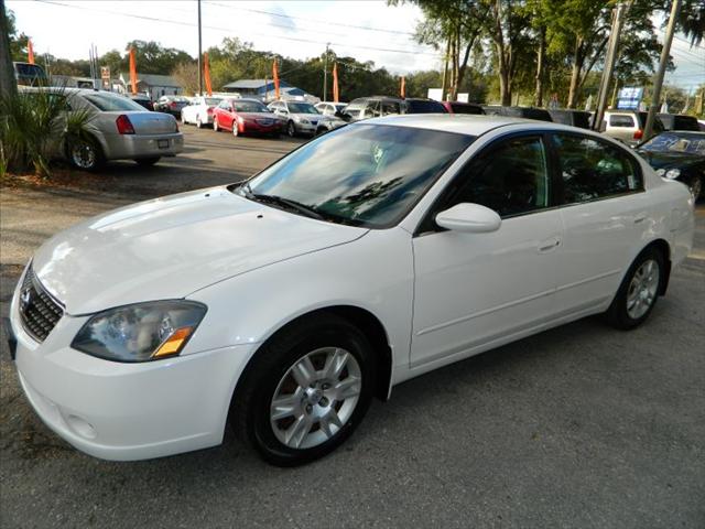 Nissan Altima 2005 photo 3