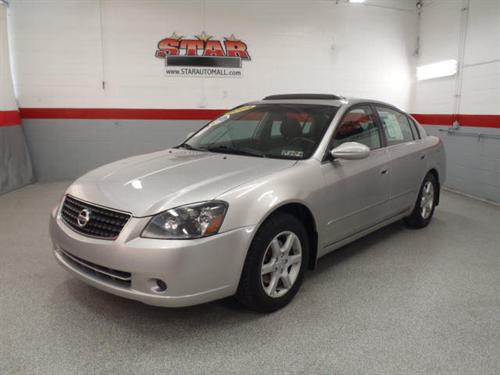 Nissan Altima Pickupslt Quad Cab SWB 4WD 4x4 Truck Other