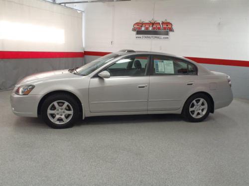 Nissan Altima 2005 photo 1