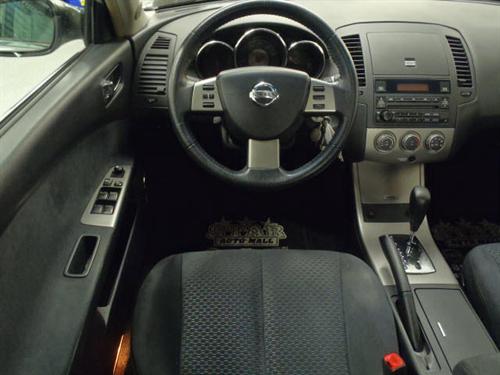 Nissan Altima 2005 photo 4