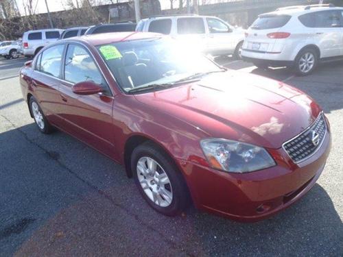 Nissan Altima 2005 photo 2