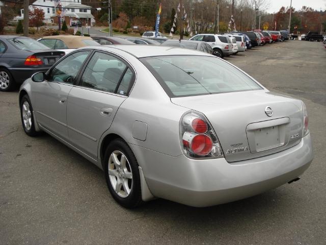 Nissan Altima 2005 photo 3