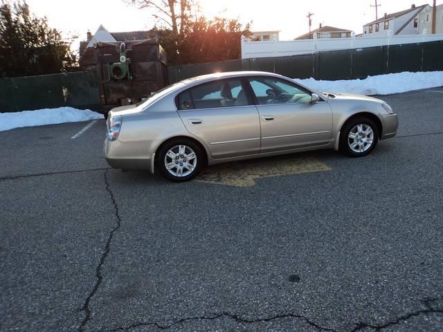 Nissan Altima 2005 photo 3