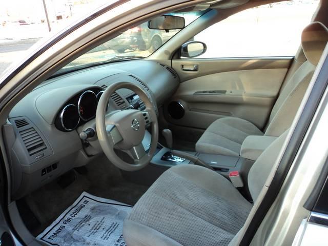 Nissan Altima 2005 photo 4