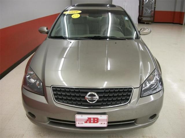Nissan Altima Unknown Sedan