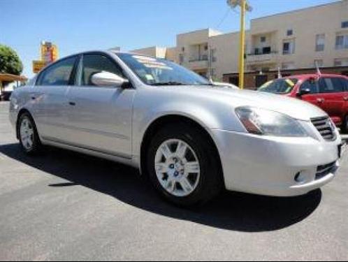 Nissan Altima 2005 photo 4