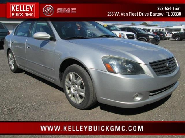 Nissan Altima 2005 photo 2
