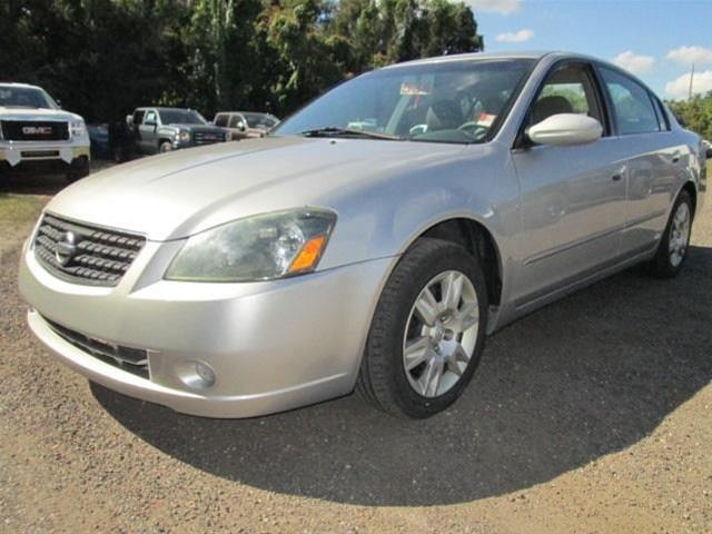 Nissan Altima 2005 photo 3