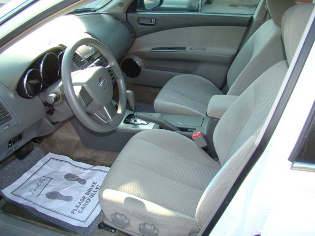 Nissan Altima 2005 photo 1