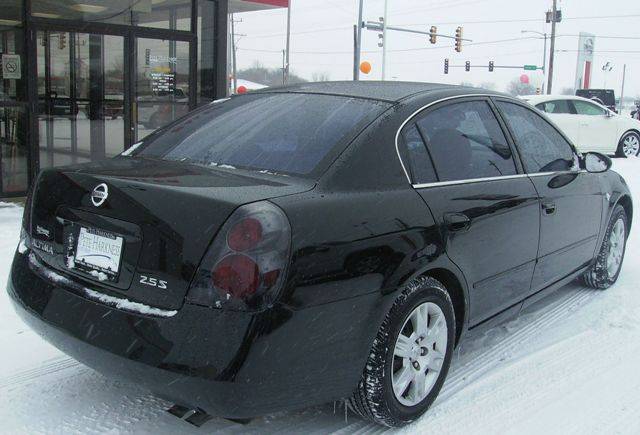 Nissan Altima 2005 photo 5