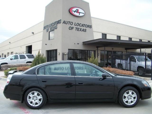 Nissan Altima Pickupslt Quad Cab SWB 4WD 4x4 Truck Unspecified