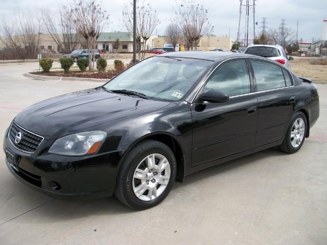 Nissan Altima 2005 photo 4