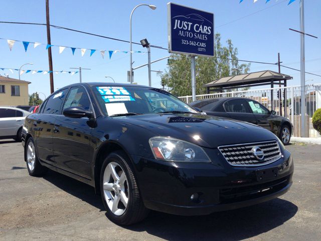 Nissan Altima LE Sedan