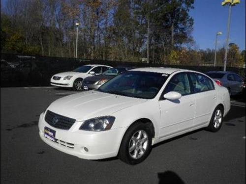 Nissan Altima 2005 photo 2