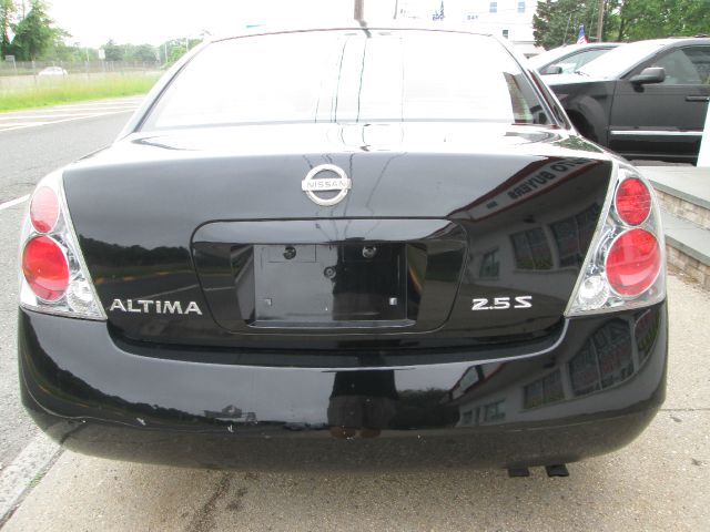 Nissan Altima 2005 photo 9