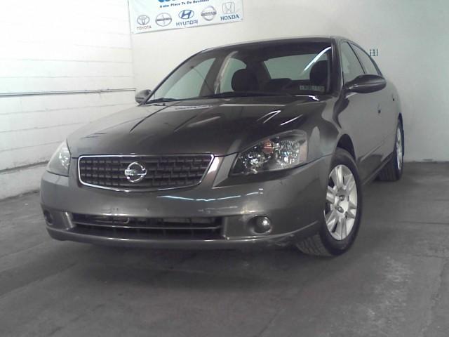 Nissan Altima 2005 photo 1