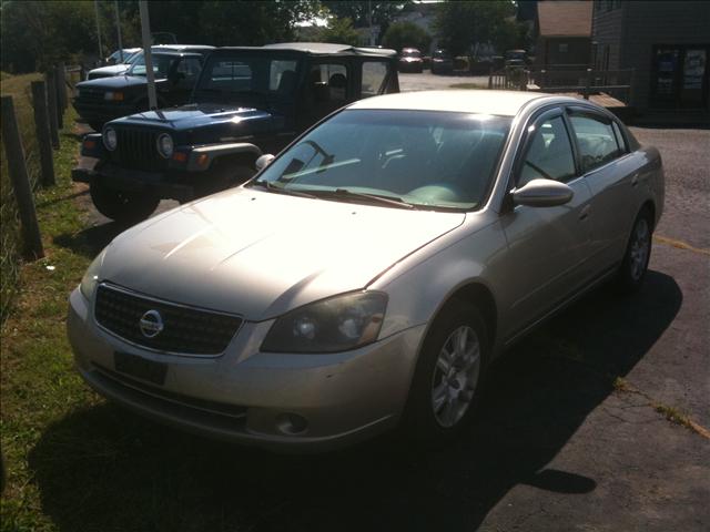 Nissan Altima EX Sedan