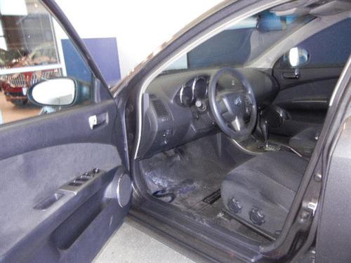 Nissan Altima 2005 photo 1