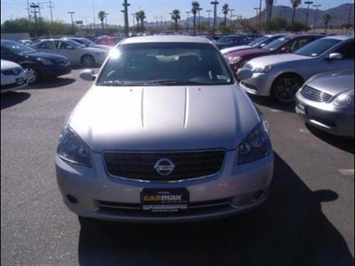 Nissan Altima 2005 photo 1