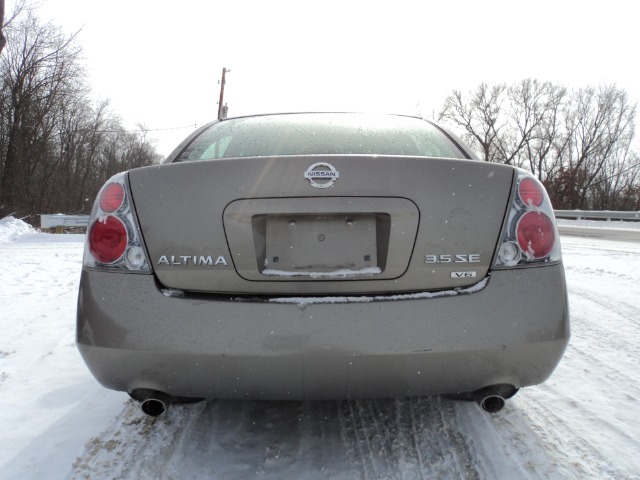 Nissan Altima 2005 photo 4