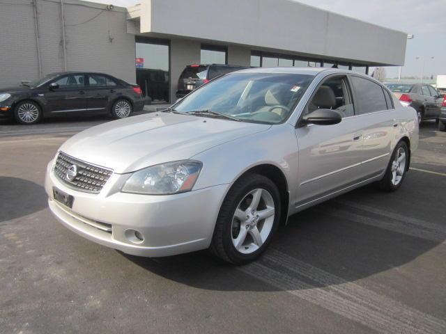 Nissan Altima 2005 photo 1