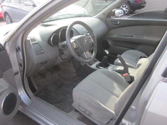 Nissan Altima 2005 photo 5