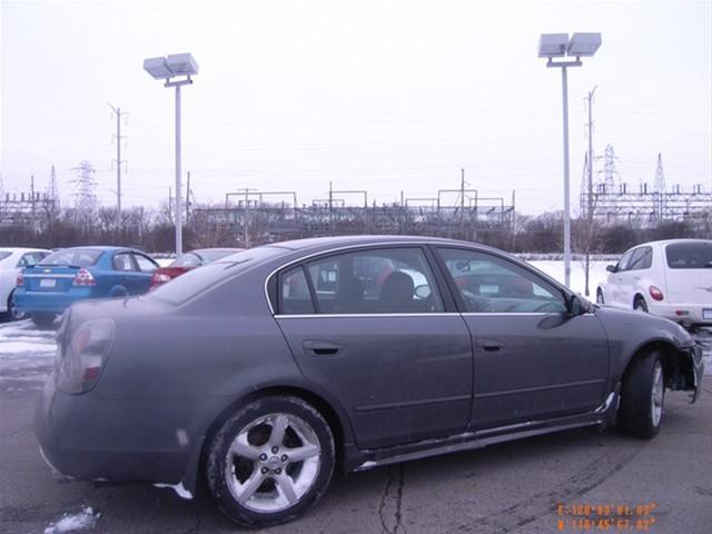 Nissan Altima 2005 photo 5