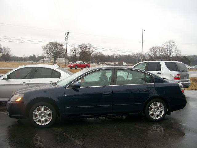 Nissan Altima 2005 photo 1