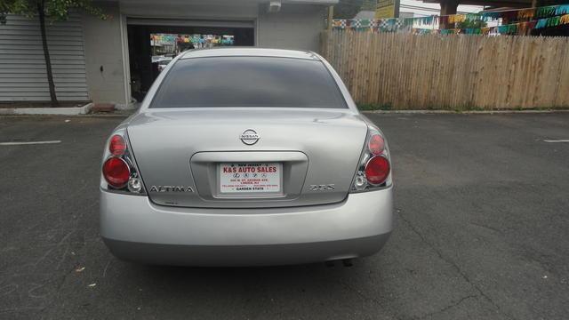 Nissan Altima 2005 photo 4