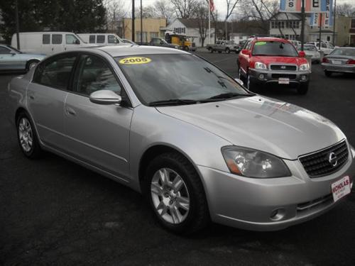 Nissan Altima 2005 photo 3