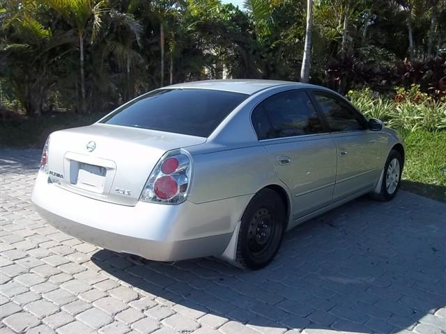 Nissan Altima 2005 photo 3