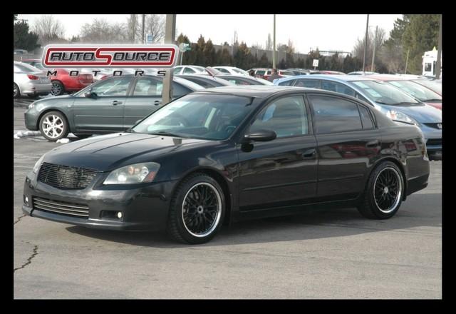 Nissan Altima 2005 photo 2