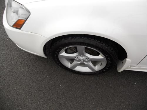 Nissan Altima 2005 photo 2