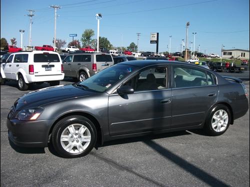 Nissan Altima 2005 photo 3