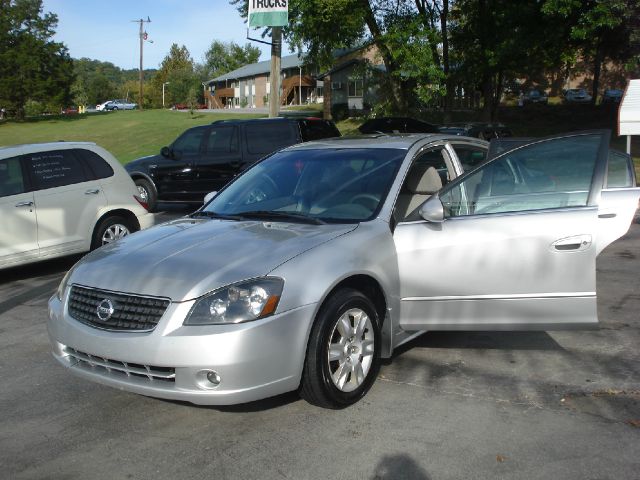 Nissan Altima 2005 photo 1