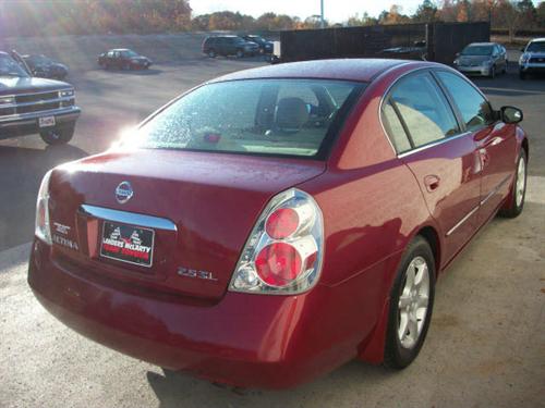 Nissan Altima 2005 photo 3