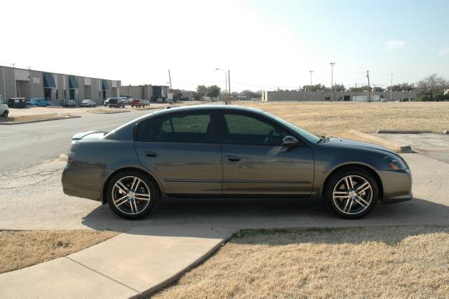 Nissan Altima 2005 photo 3