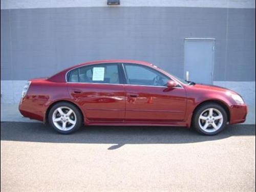 Nissan Altima 2005 photo 3