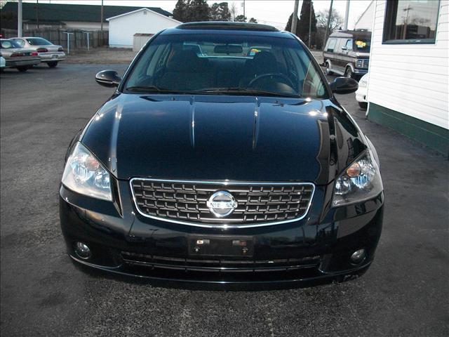 Nissan Altima 2005 photo 2