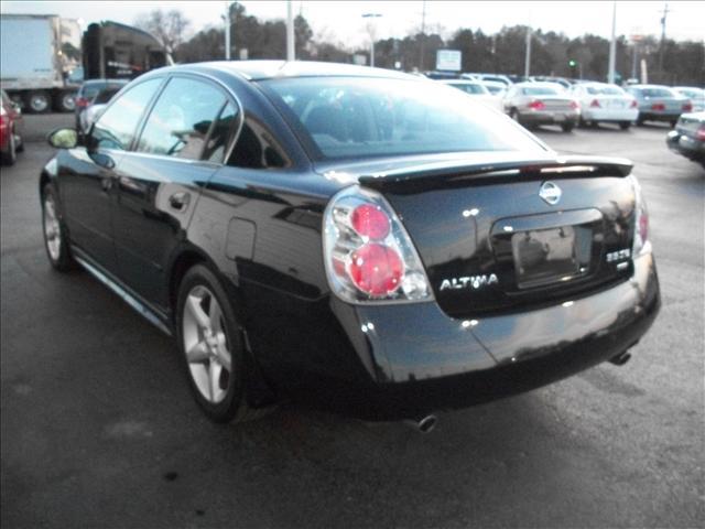Nissan Altima 2005 photo 3