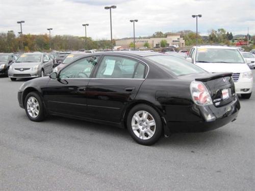 Nissan Altima 2005 photo 1