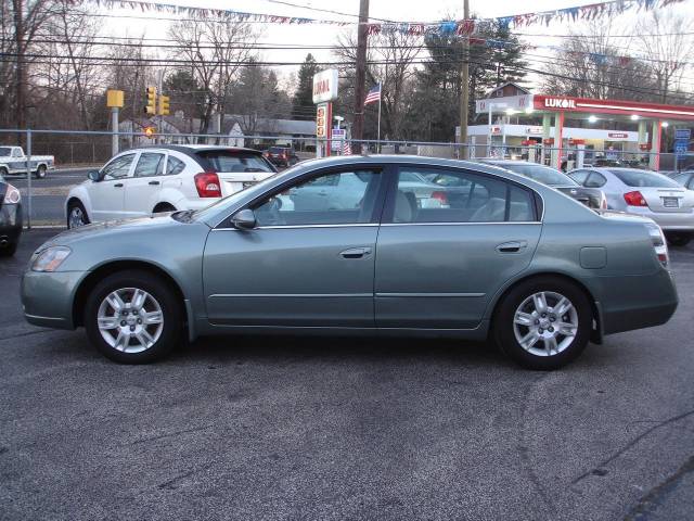 Nissan Altima 2005 photo 3